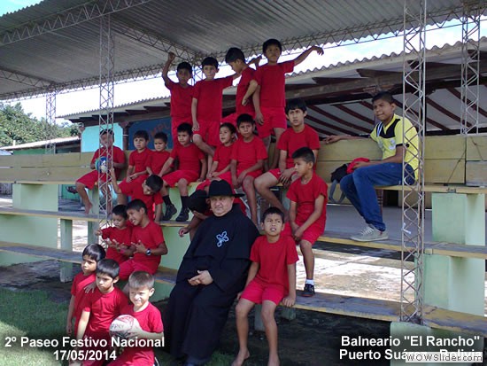 paseo_festivo_puerto_suarez_170514_04
