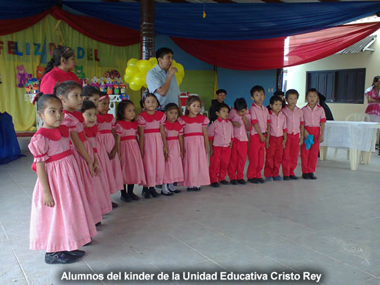 unidad_educativa_cristo_rey_02